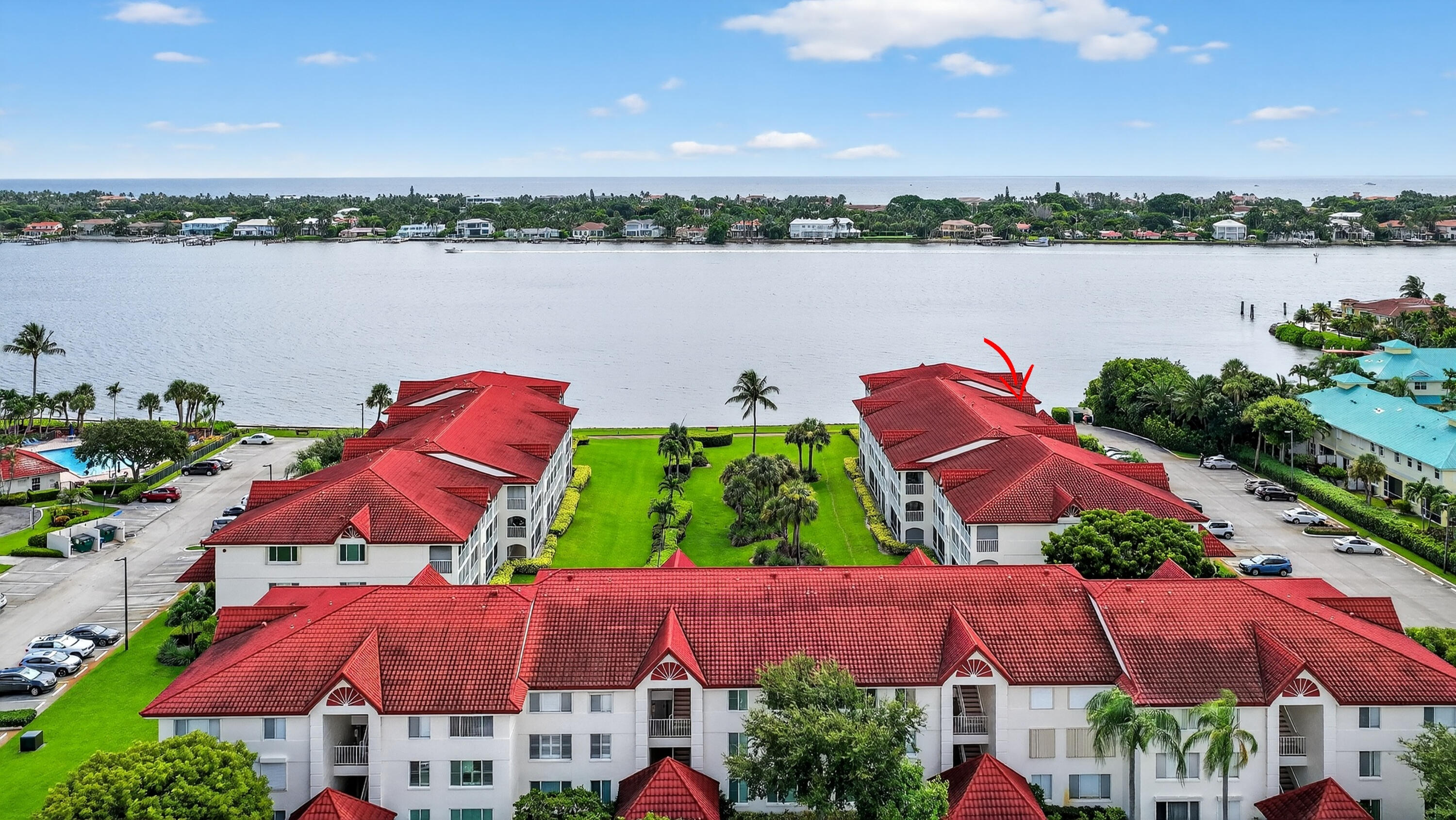 110 Half Moon Circle, Unit D2 Hypoluxo, FL 33462 - Photo 35 of 44 37-print-DJI_20250723111342_0224_D