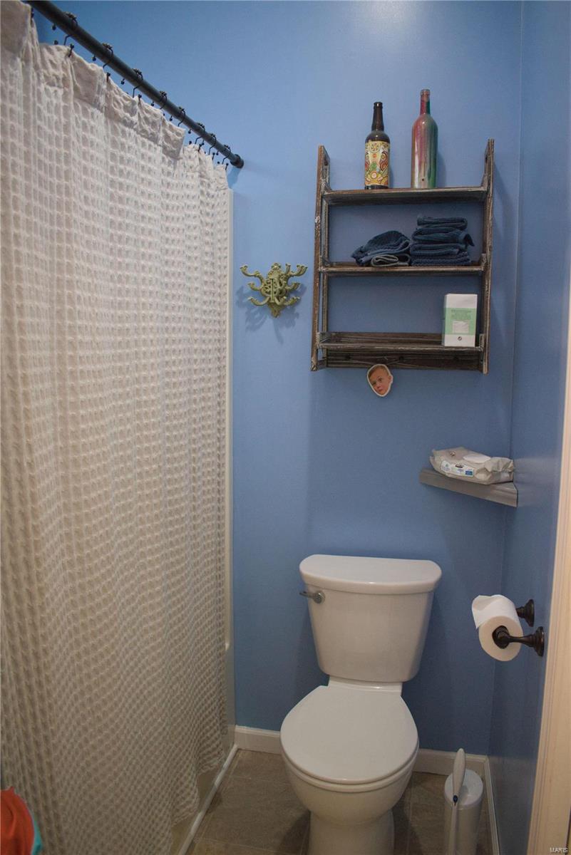 328 South Main Street Waterloo, IL 62298 - Photo 19 of 36