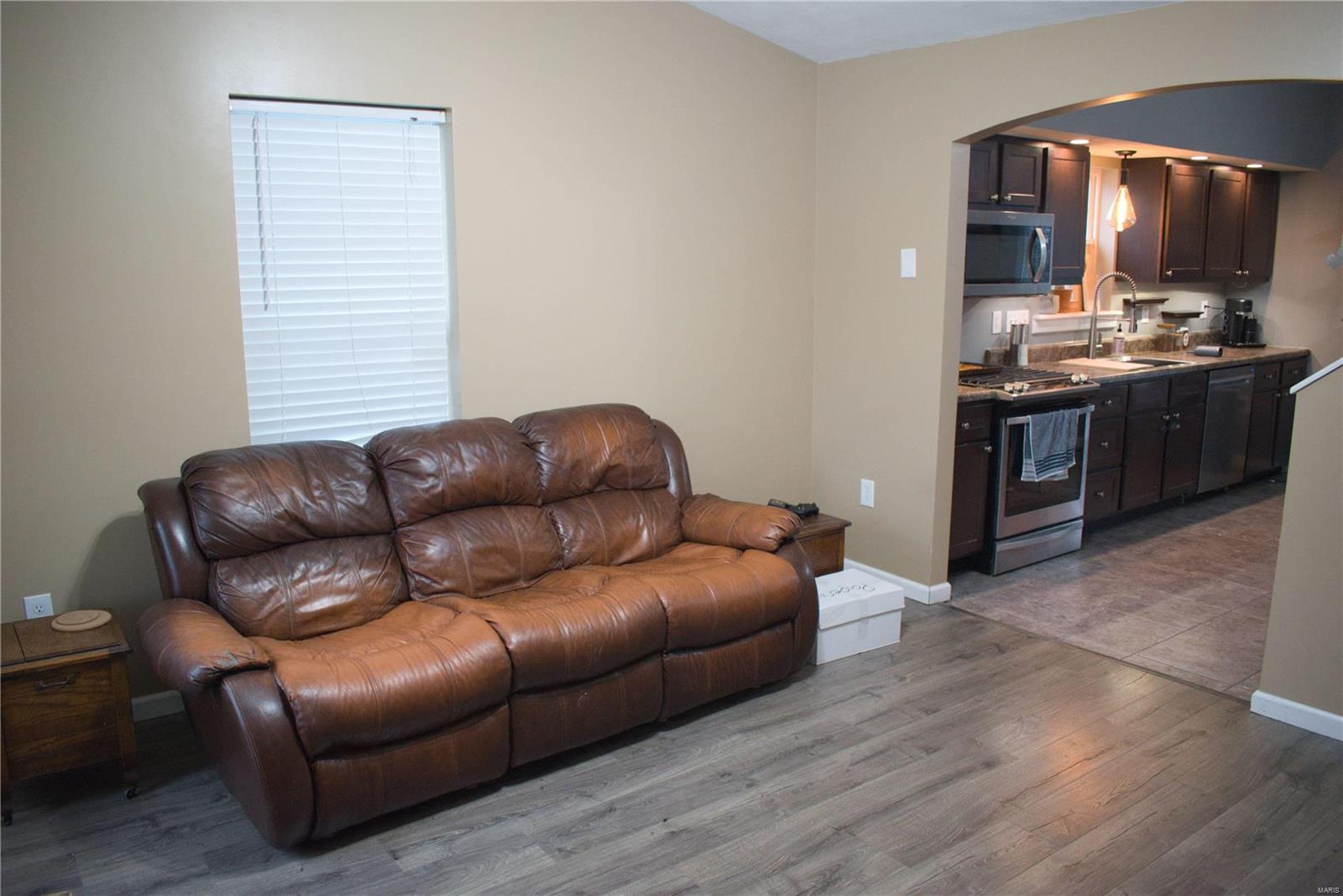 328 South Main Street Waterloo, IL 62298 - Photo 6 of 36