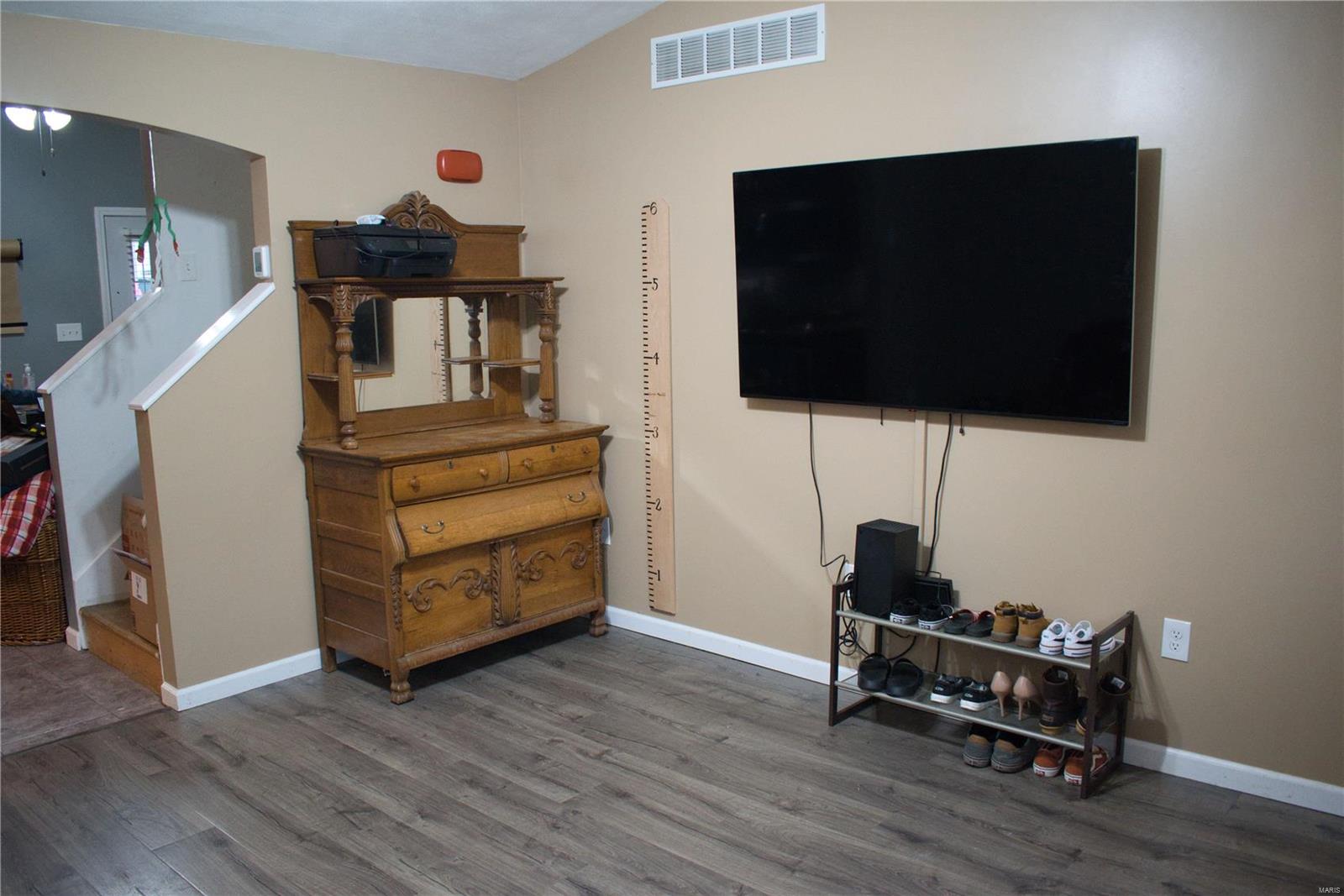 328 South Main Street Waterloo, IL 62298 - Photo 8 of 36