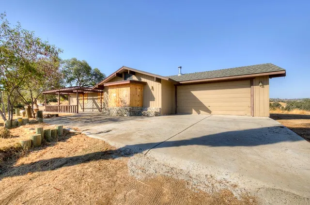 $349,900 | 34780 School Street, Raymond, CA 93653