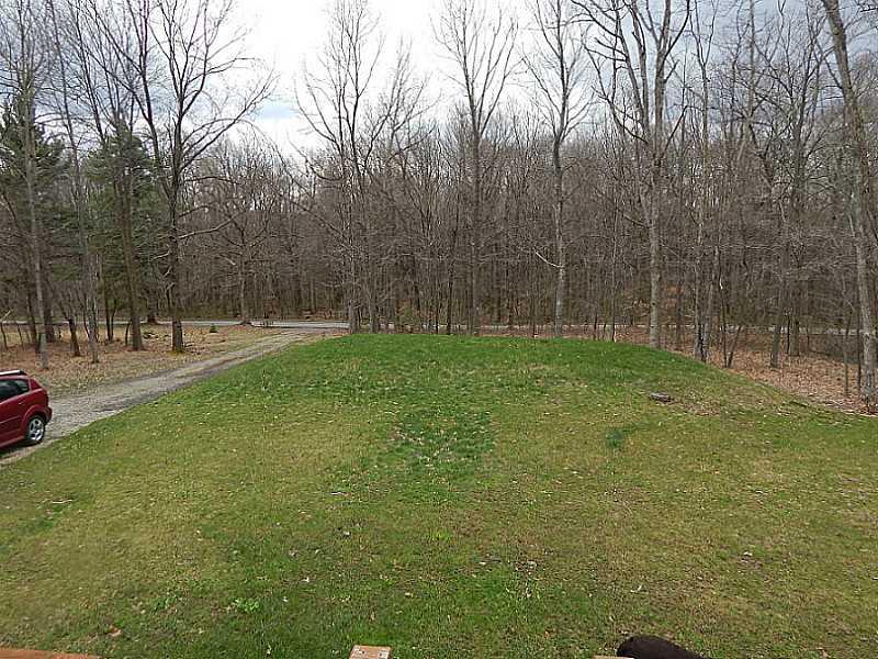 30 Shaffer School Road Ohiopyle, PA 15470 - Photo 4 of 25 Yard/Garden.