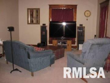311 Ralph Street Cambria, IL 62918 - Photo 2 of 13 Gallery Image 2