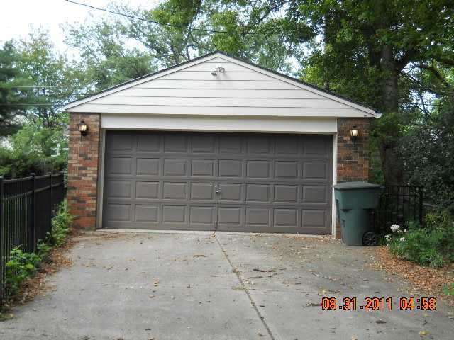 240 Fallis Road Columbus, OH 43214 - Photo 2 of 5 Gallery Image 2