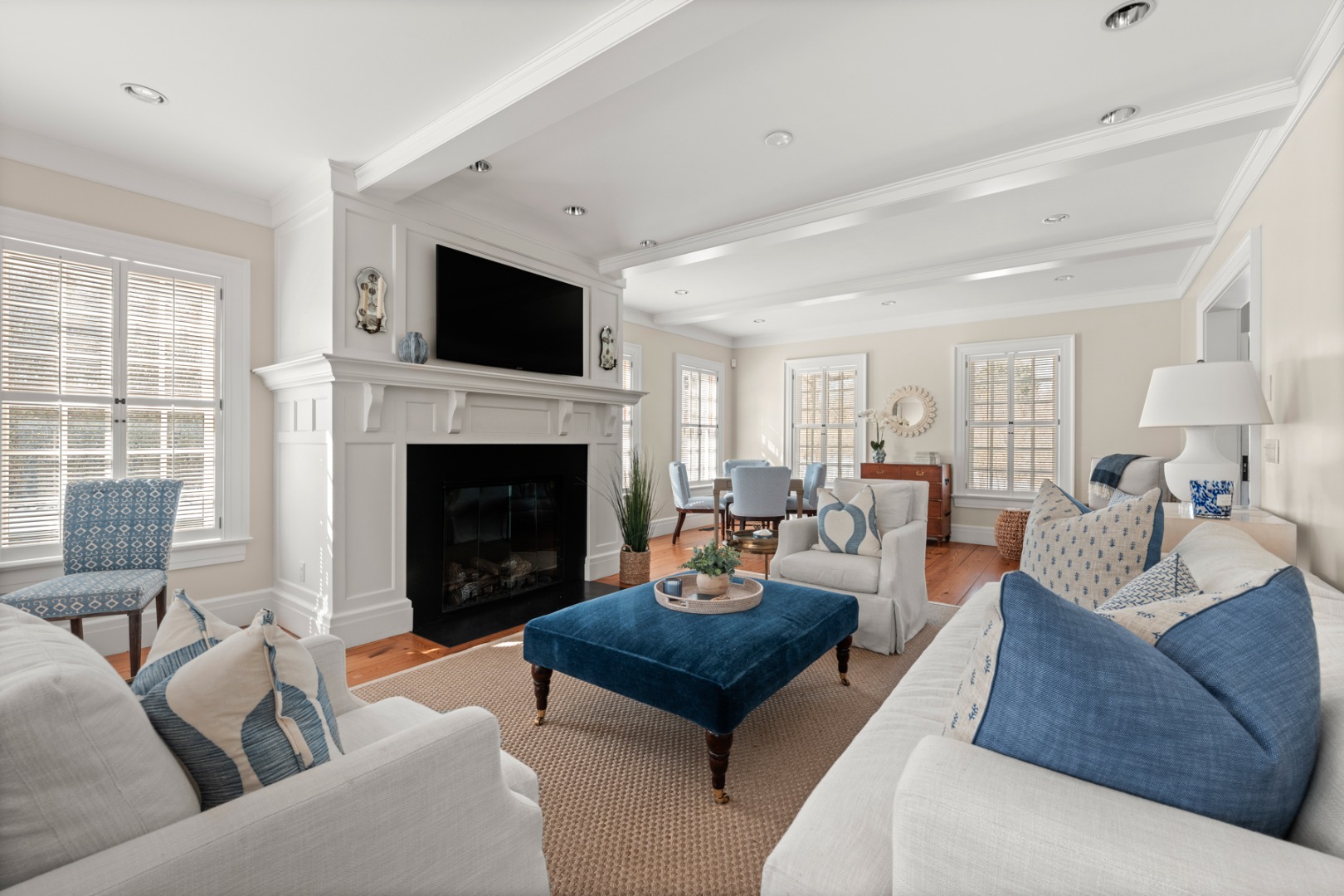 18 Mill Street Nantucket, MA 02554 - Photo 6 of 47