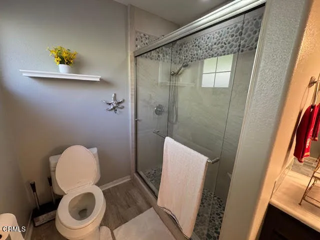 $4,395 | 10975 Darling Road, Ventura, CA 93004