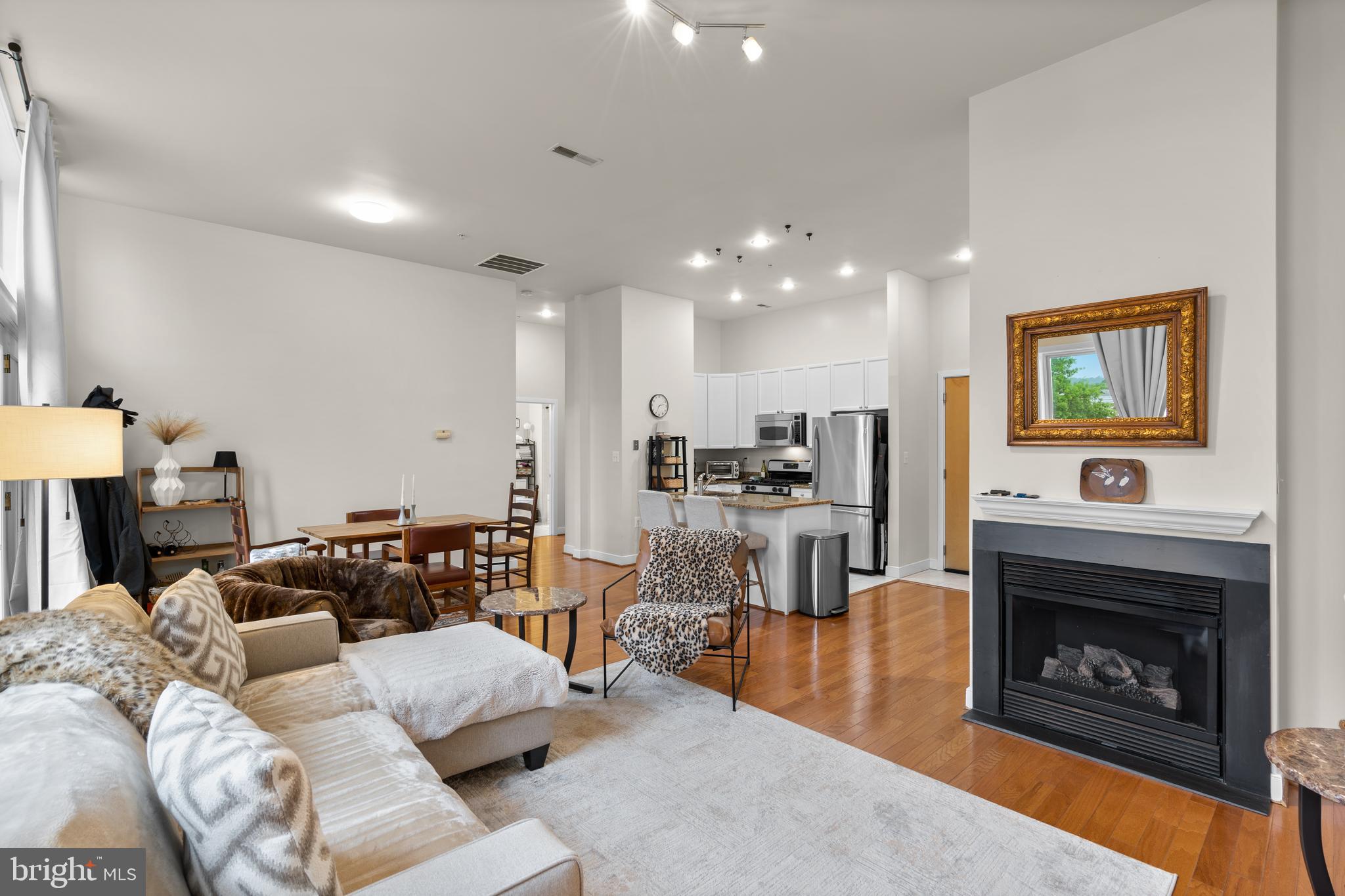 181 East Reed Avenue, Unit 412 Alexandria, VA 22305 - Photo 13 of 38