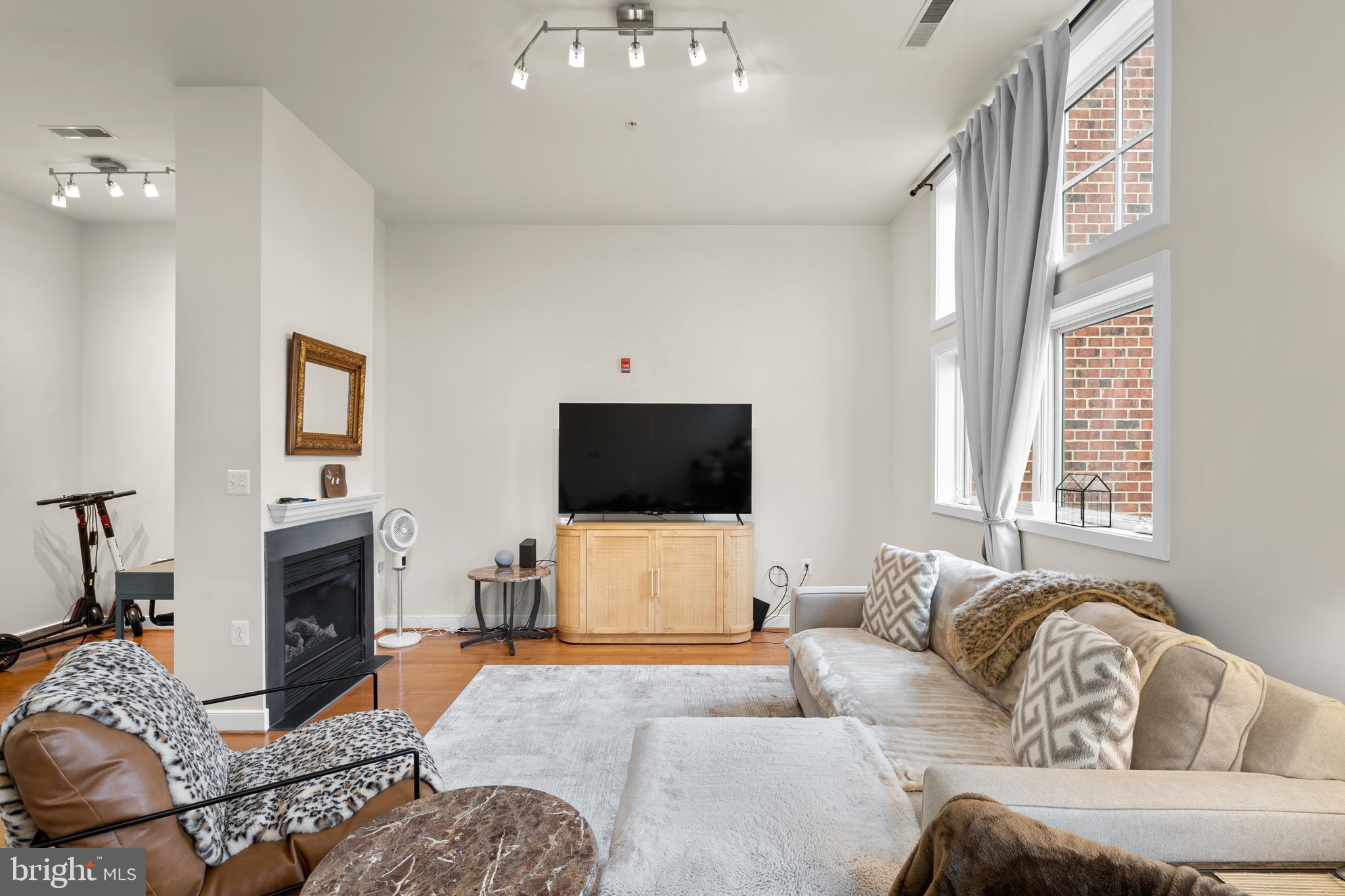 181 East Reed Avenue, Unit 412 Alexandria, VA 22305 - Photo 14 of 38