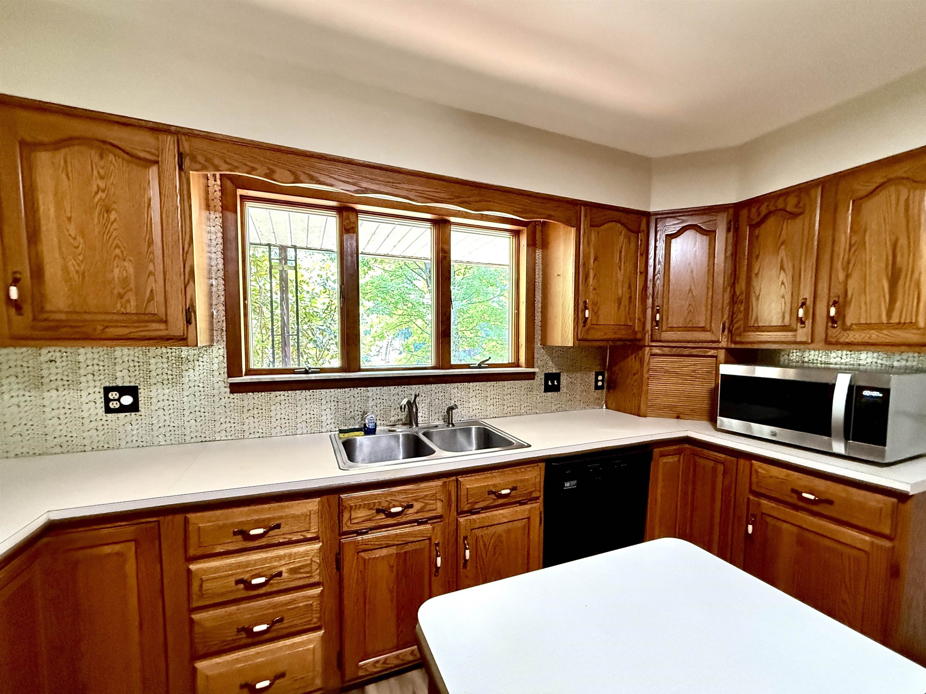 2444 Boman Road Alger, MI 48610 - Photo 12 of 61
