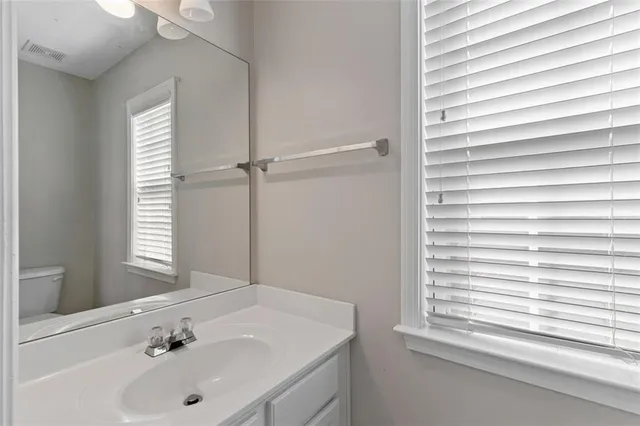 $2,250 | 9155 Friarbridge Drive, Suwanee, GA 30024