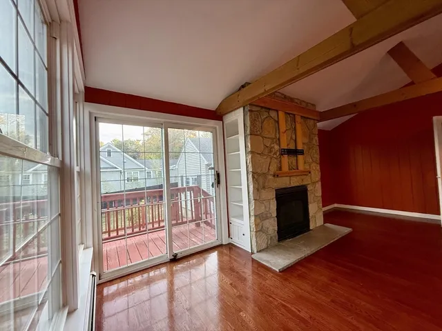 $4,600 | 3 Alaska Avenue, Unit 1, Bedford, MA 01730