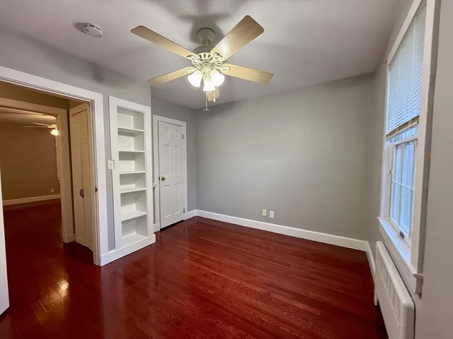 $4,600 | 3 Alaska Avenue, Unit 1, Bedford, MA 01730