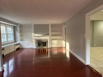 $4,600 | 3 Alaska Avenue, Unit 1, Bedford, MA 01730