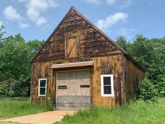 $749,900 | 6 Mcnulty Road, Bolton, MA 01740