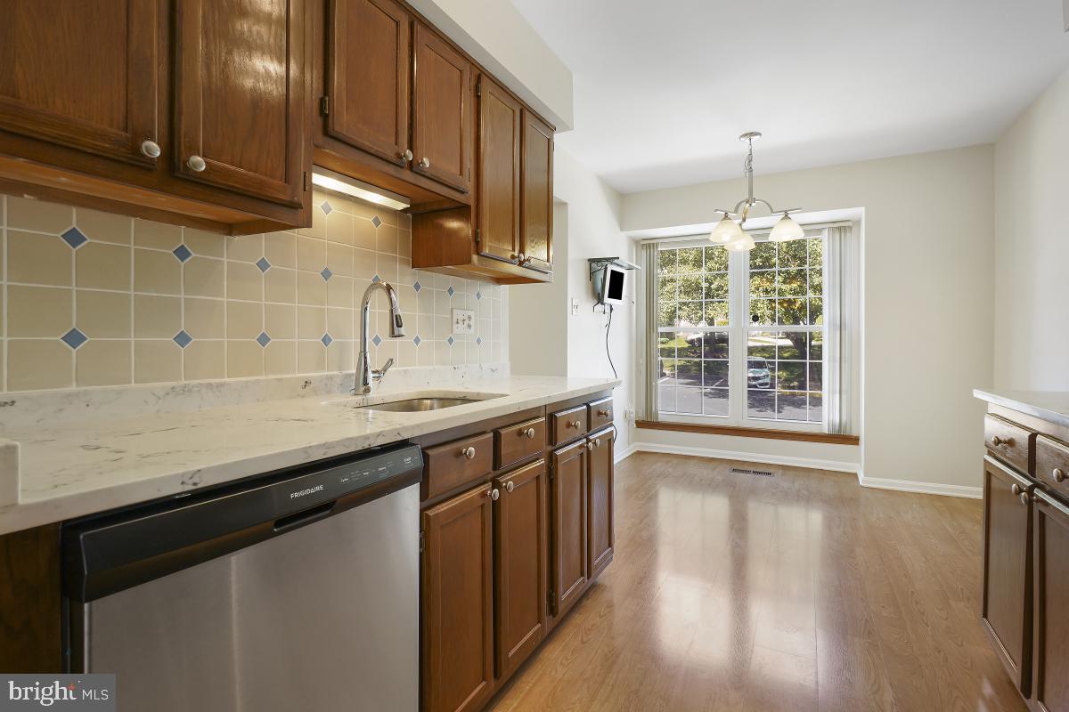 15025 Travert Way Silver Spring, MD 20906 - Photo 11 of 30