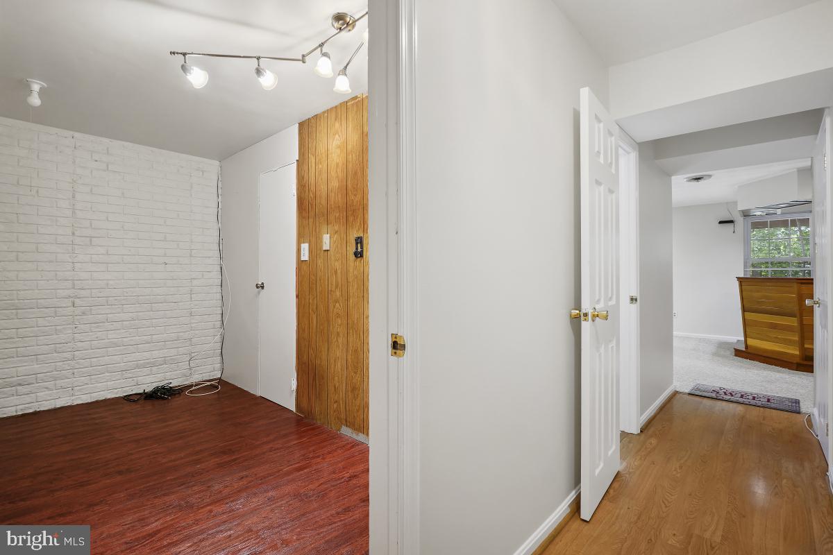 15025 Travert Way Silver Spring, MD 20906 - Photo 23 of 30