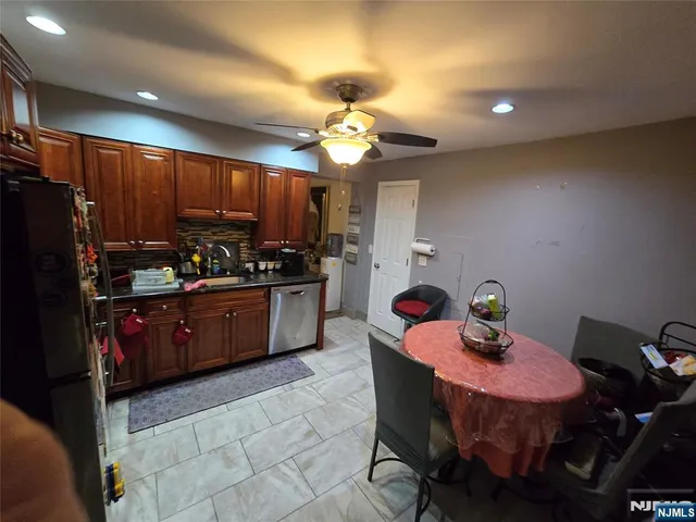 $365,000 | 326 Prospect Avenue, Unit 1A, Hackensack, NJ 07601