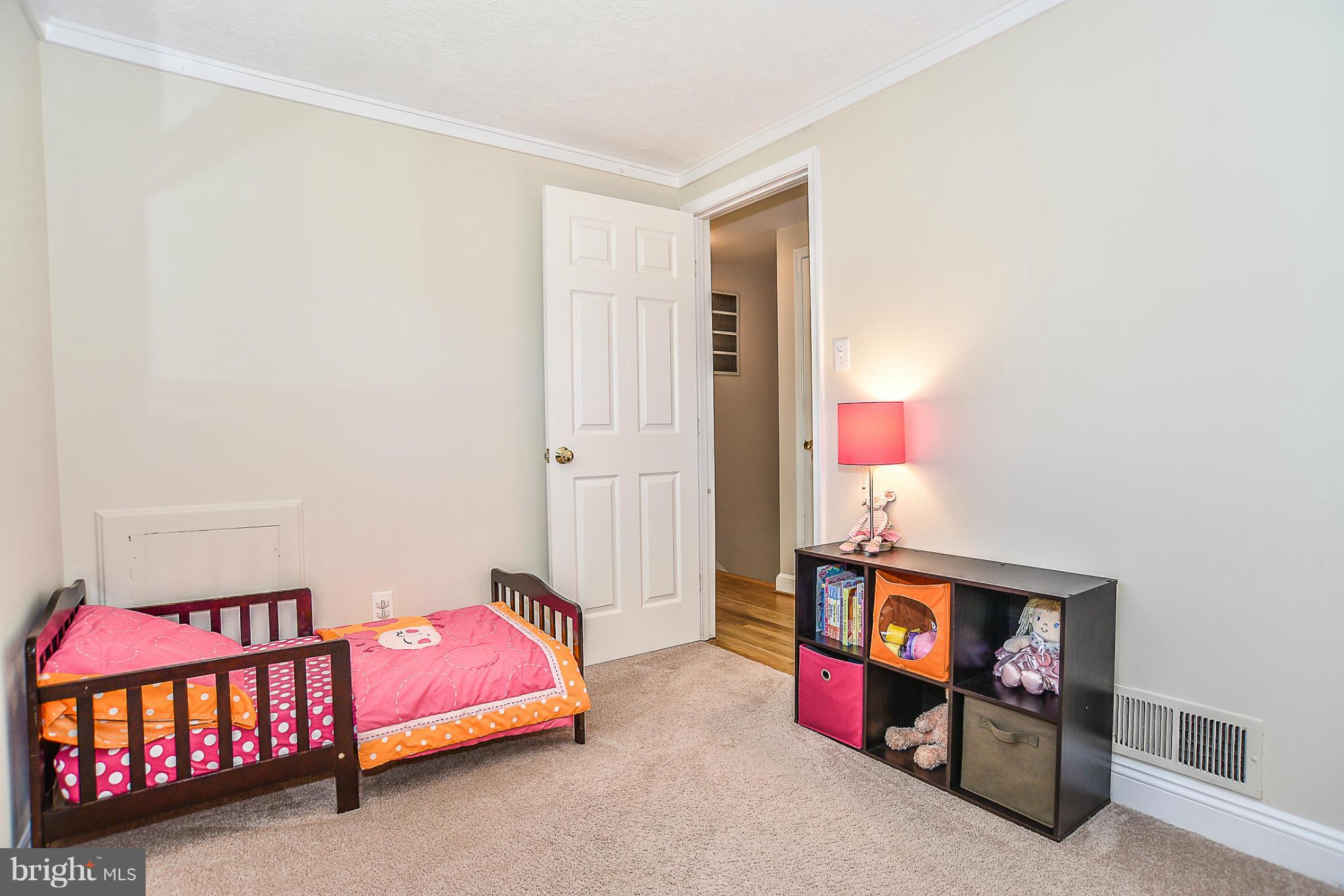 8718 Clydesdale Road Springfield, VA 22151 - Photo 19 of 30 Bedroom