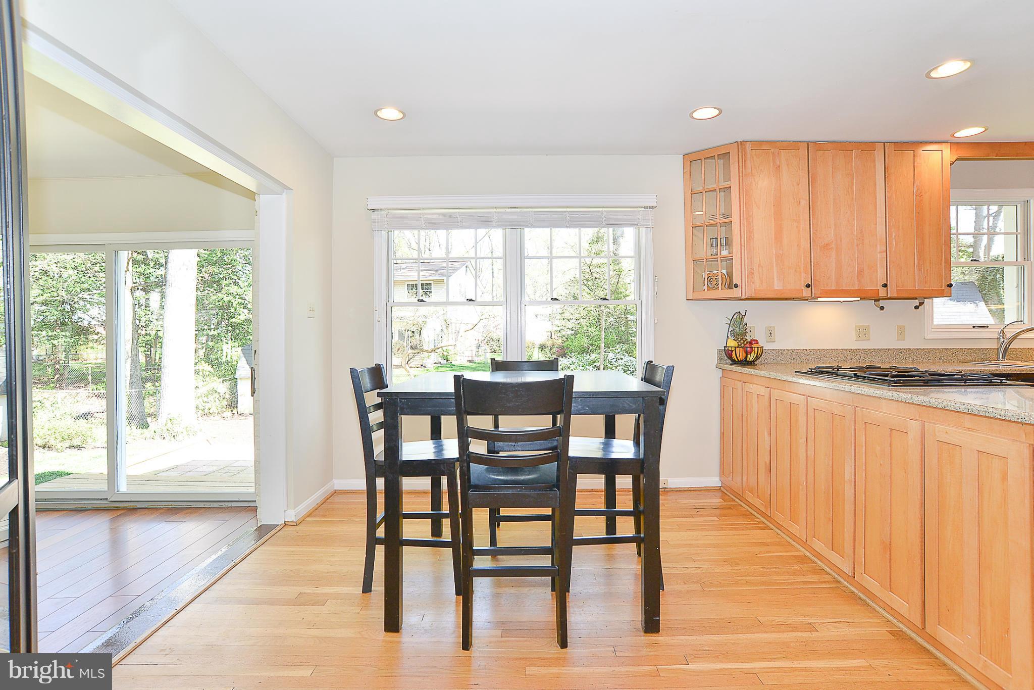 8718 Clydesdale Road Springfield, VA 22151 - Photo 10 of 30 Kitchen