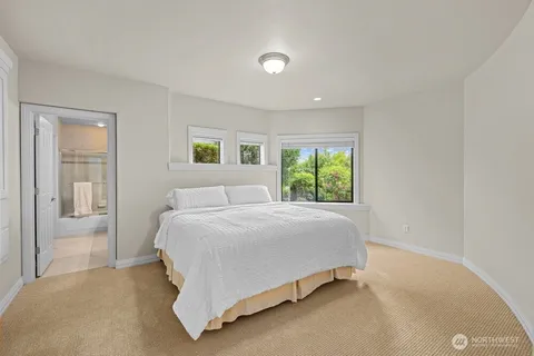$3,110,000 | 7619 115th Place Northeast, Kirkland, WA 98033