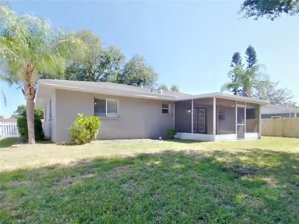 $2,029 | Undisclosed Address, Palmetto, FL 34221