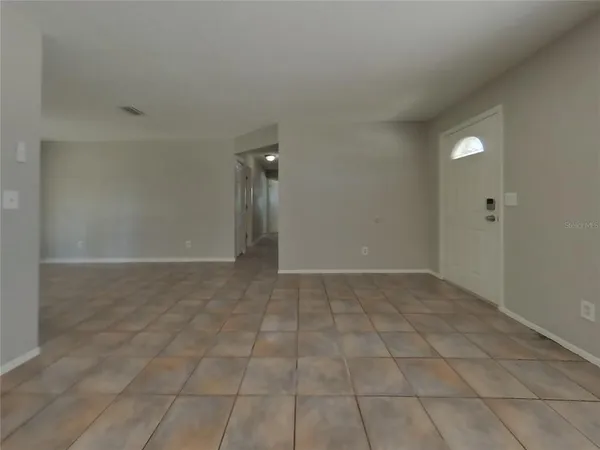 $2,029 | Undisclosed Address, Palmetto, FL 34221