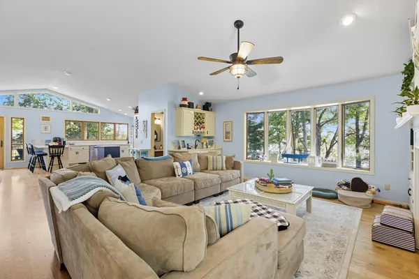 $989,900 | 74308 323rd Street, South Haven, MN 55382