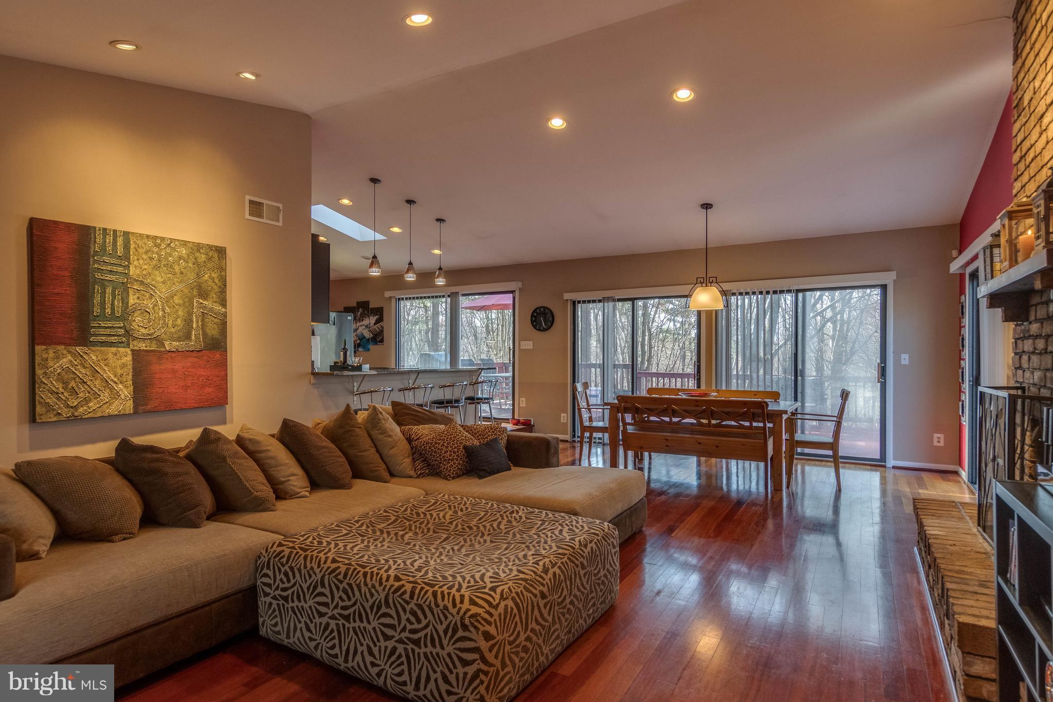 Living Room w/opt Dining lead to Deck