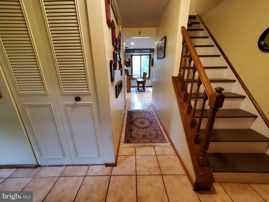 274 Tuckerton Road Medford, NJ 08055 - Photo 3 of 34 Gallery Image 3