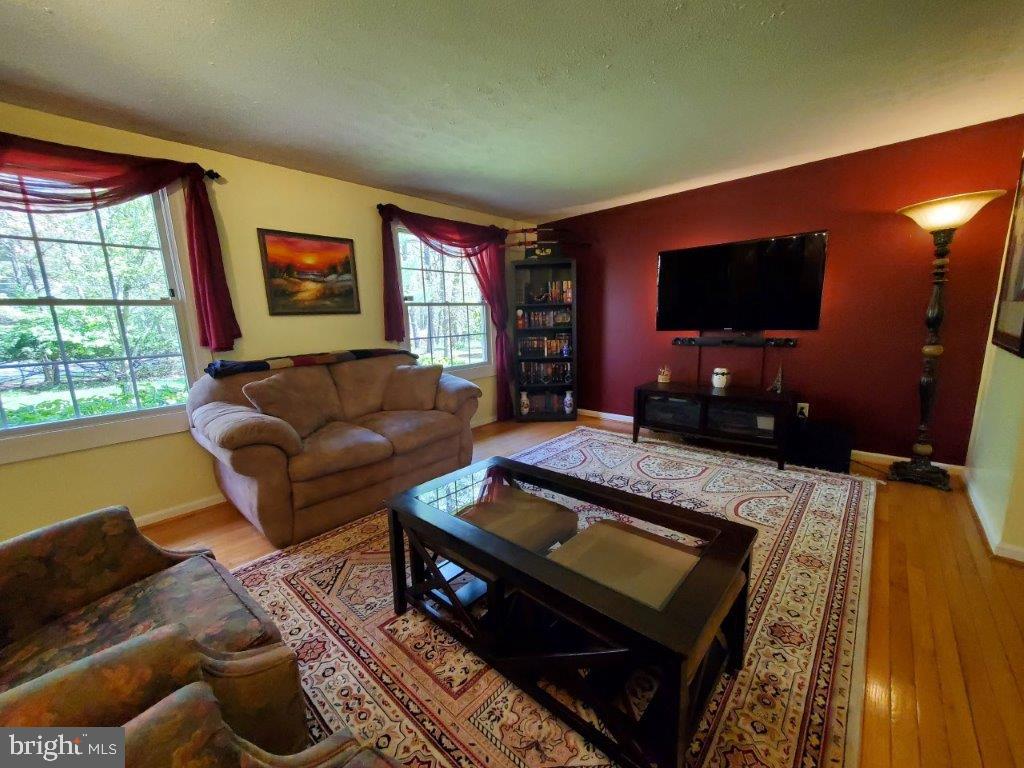 274 Tuckerton Road Medford, NJ 08055 - Photo 6 of 34 Gallery Image 6