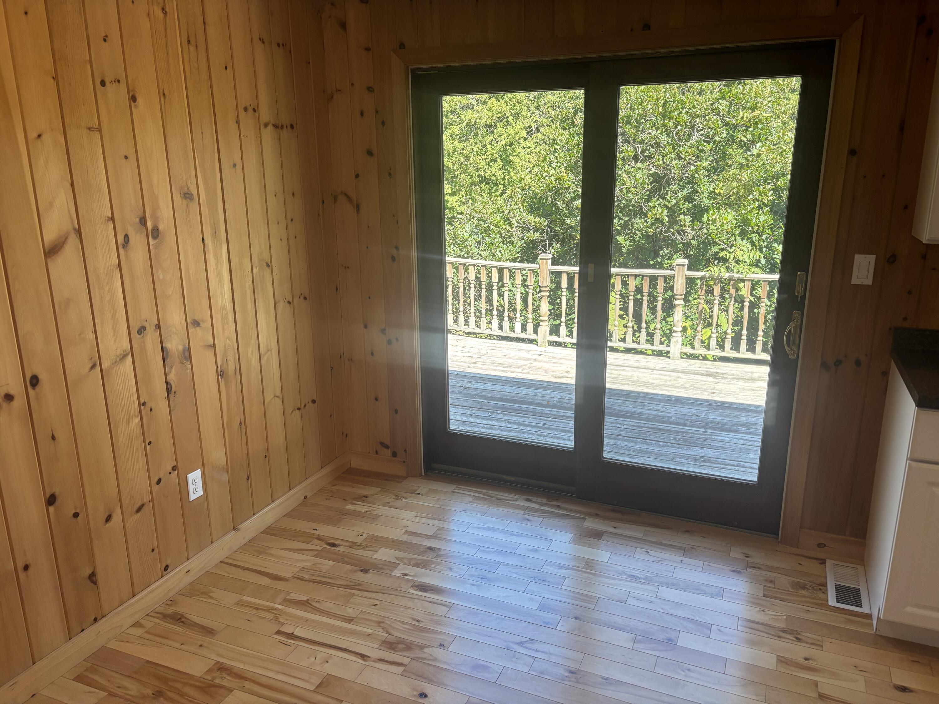 11 Madison Road Norridgewock, ME 04957 - Photo 5 of 40 IMG_4721