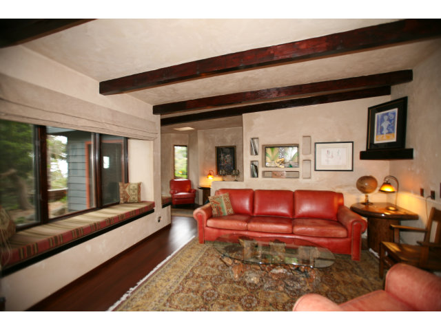138 Mt Devon Road Carmel, CA 93923 - Photo 11 of 19 Gallery Image 11