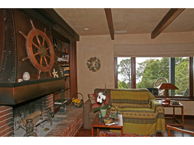 138 Mt Devon Road Carmel, CA 93923 - Photo 5 of 19 Gallery Image 5