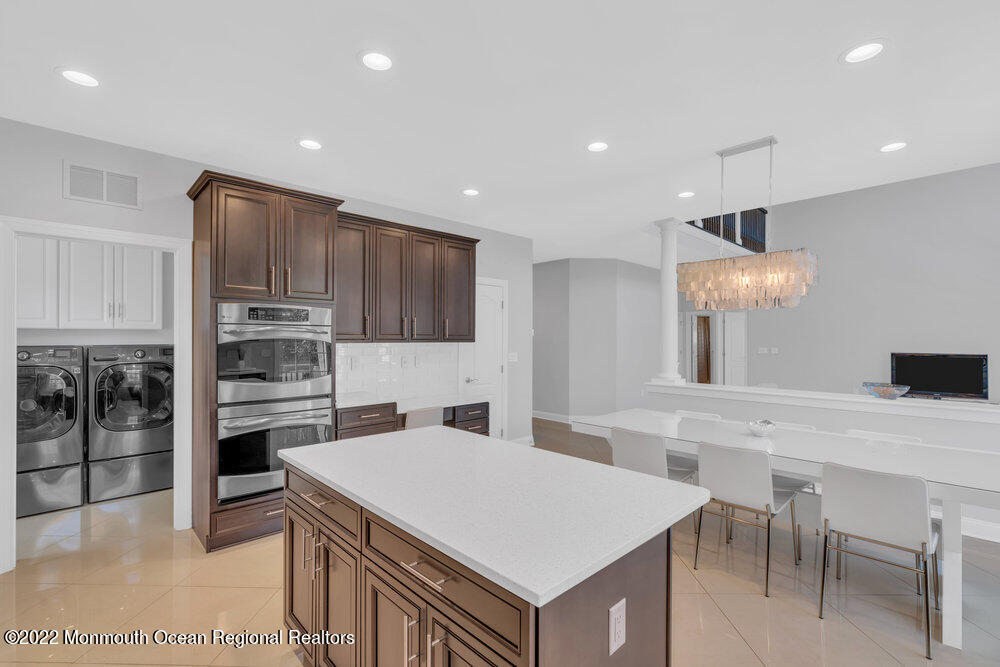 22 Bristol Road Manalapan, NJ 07726 - Photo 43 of 115 042_dsc08635