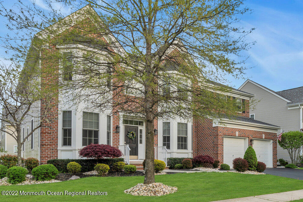 22 Bristol Road Manalapan, NJ 07726 - Photo 6 of 115 005_dsc09619-1_copy