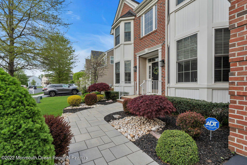 22 Bristol Road Manalapan, NJ 07726 - Photo 7 of 115 006_dsc09614-1