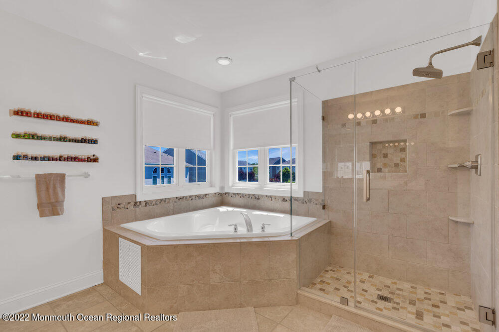 22 Bristol Road Manalapan, NJ 07726 - Photo 76 of 115 075_dsc08905