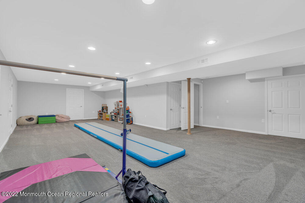22 Bristol Road Manalapan, NJ 07726 - Photo 86 of 115 085_dsc08710