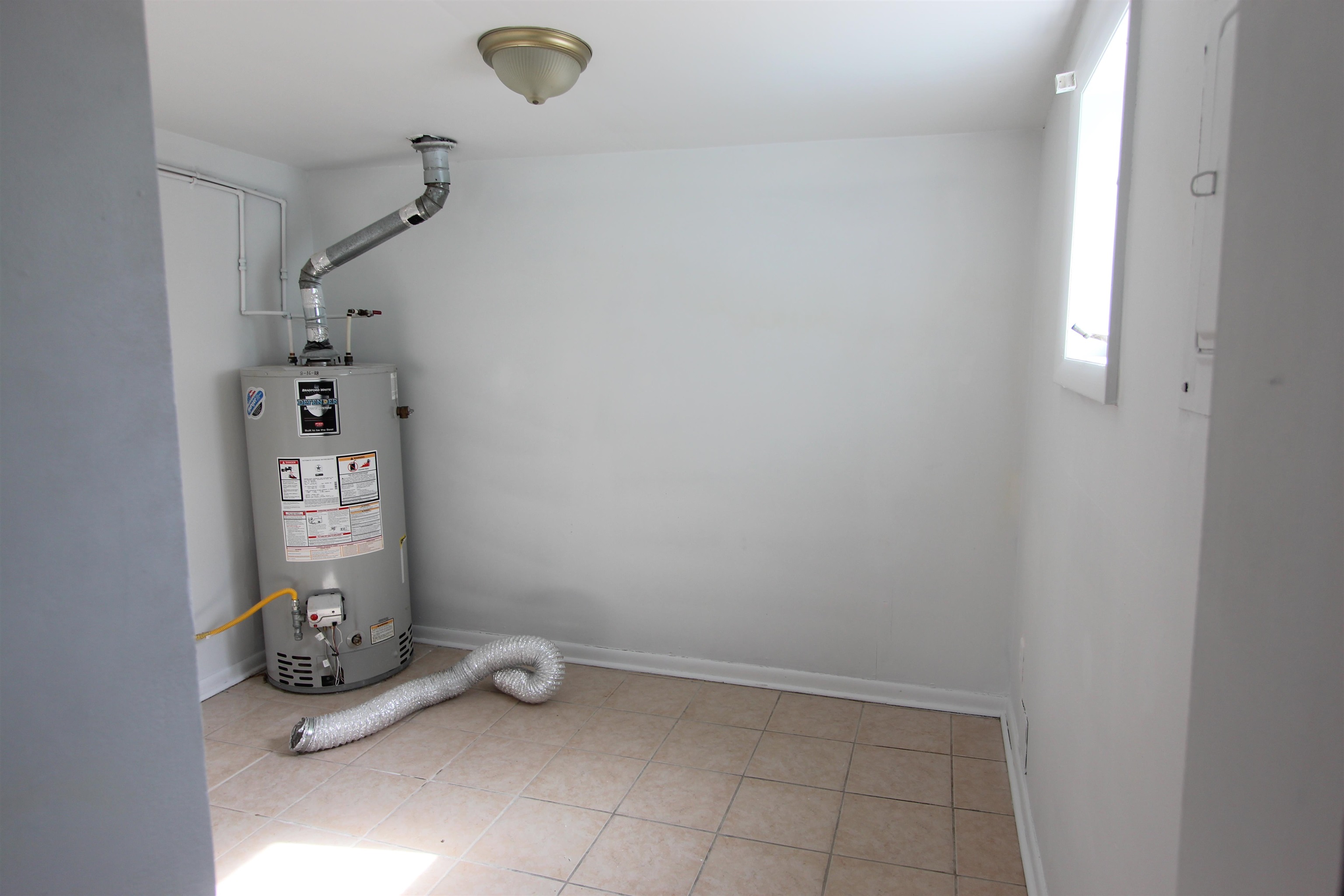 597 Seashore Road Erma, NJ 08204 - Photo 15 of 31 a view of water heater room