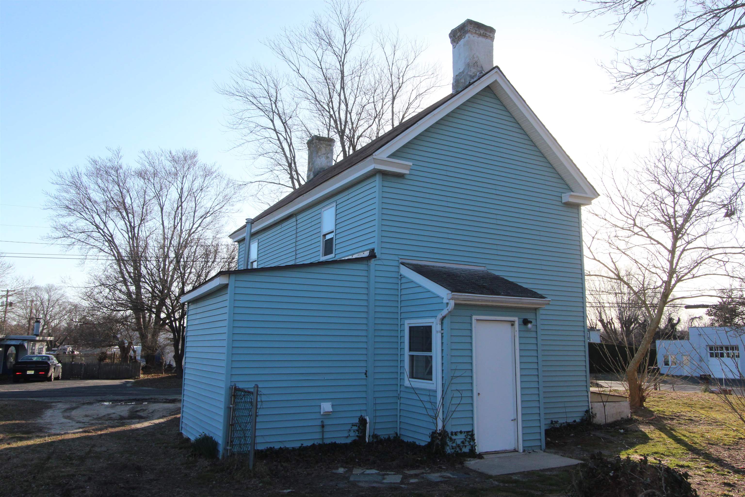 597 Seashore Road Erma, NJ 08204 - Photo 29 of 31 a front view of a house with a yard