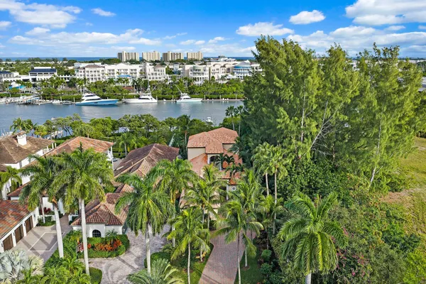 $18,000 | 111 Fishermans Way, Jupiter, FL 33477