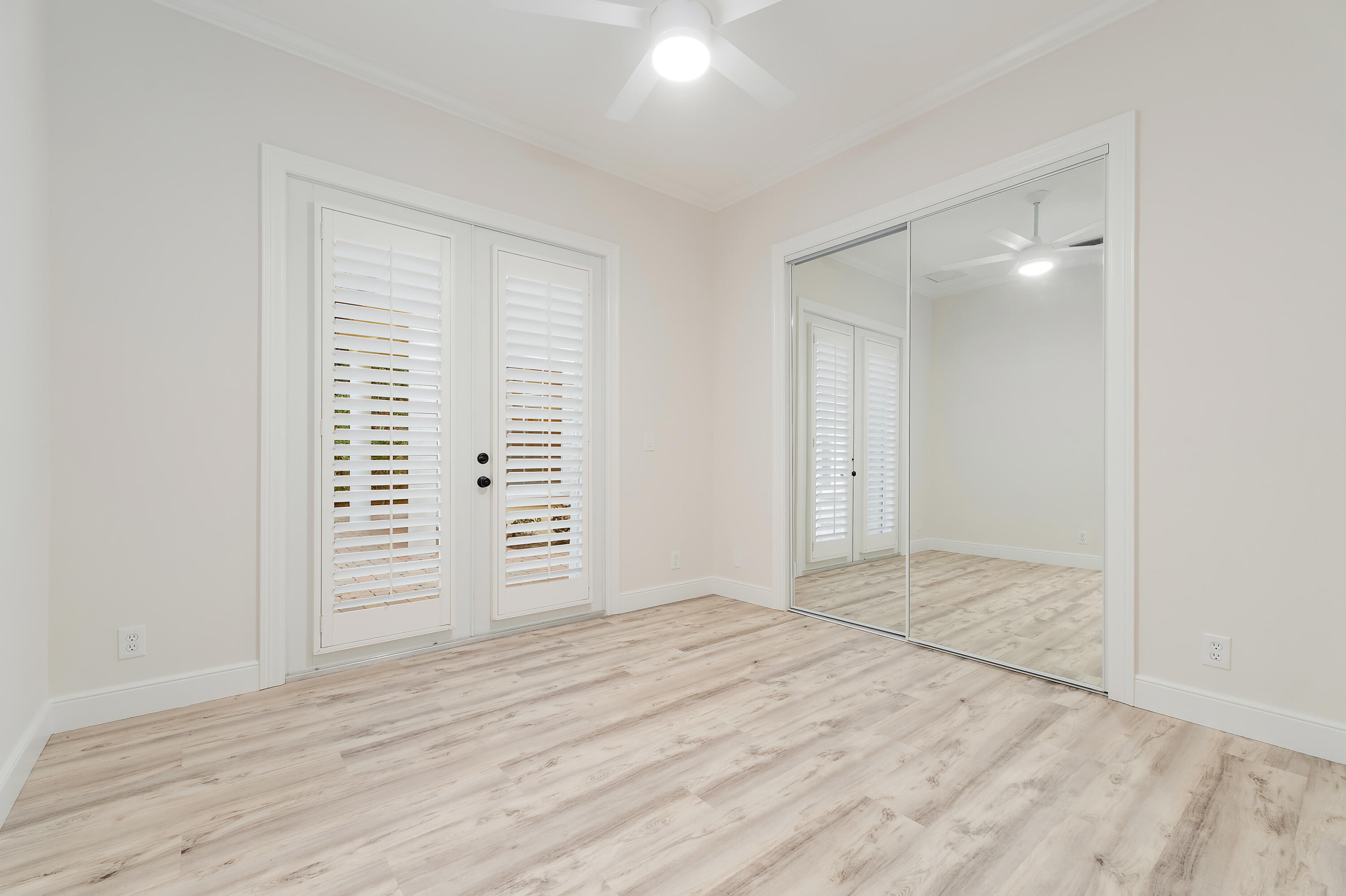 111 Fishermans Way Jupiter, FL 33477 - Photo 40 of 57 wooden floor in an empty room