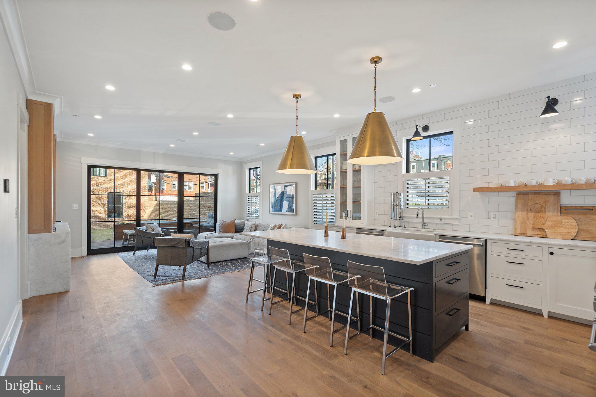 214 A Street Northeast Washington, DC 20002 - Photo 11 of 78