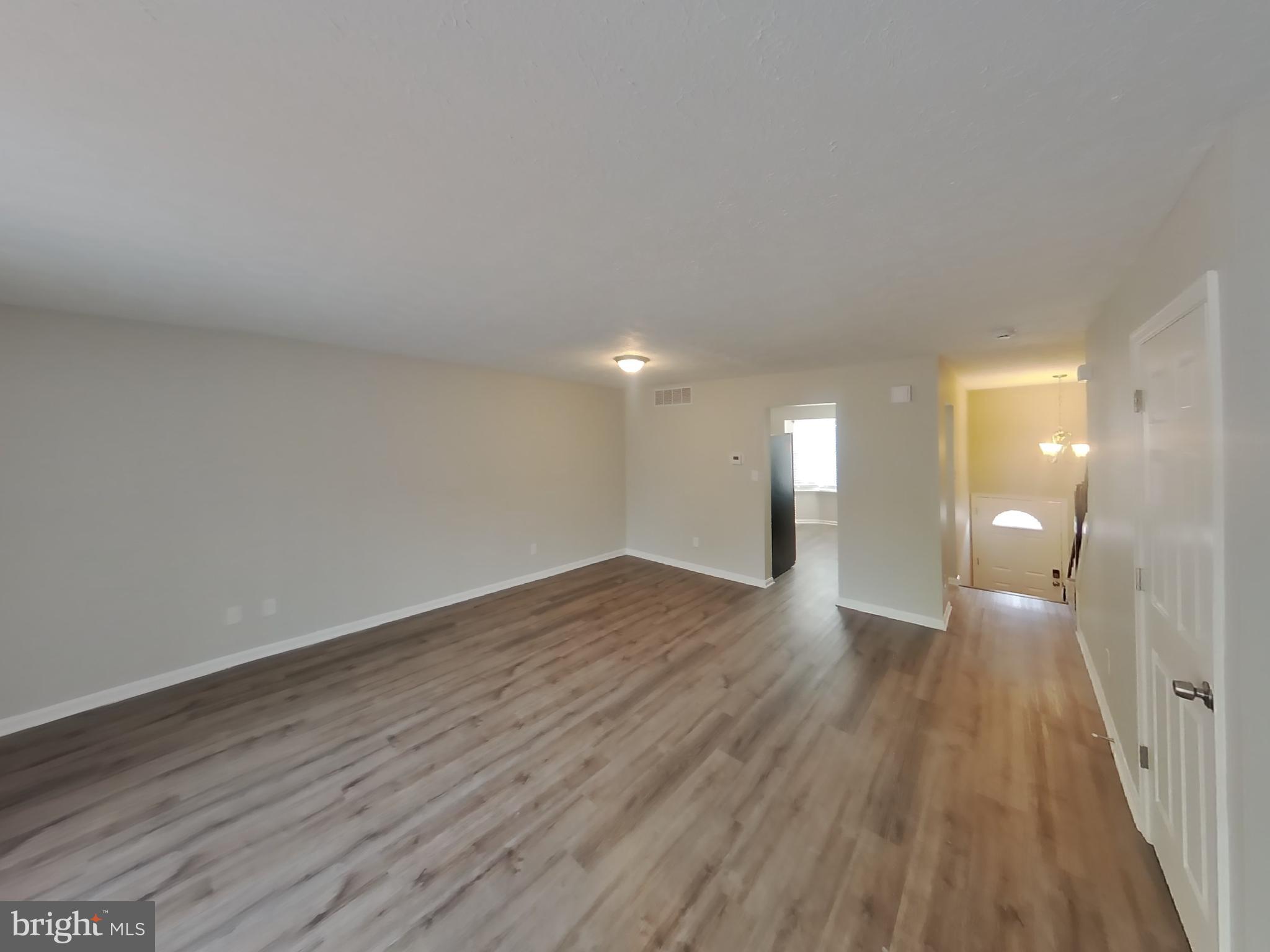 38 Powder View Court Nottingham, MD 21236 - Photo 3 of 19