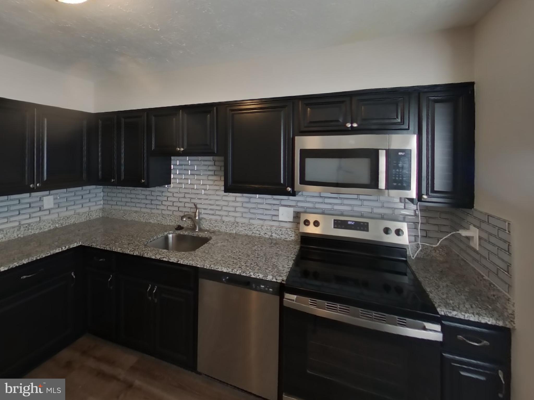 38 Powder View Court Nottingham, MD 21236 - Photo 4 of 19