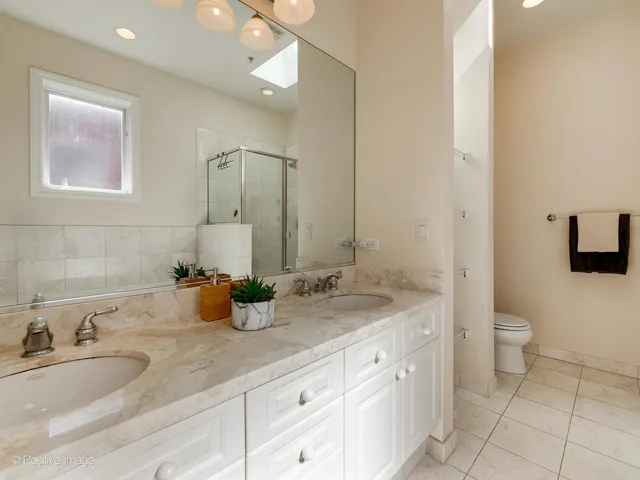 $449,900 | 608 Hinman Avenue, Unit 4S, Evanston, IL 60202