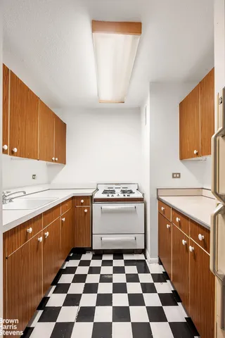a bathroom with a toilet a sink and a bathtub