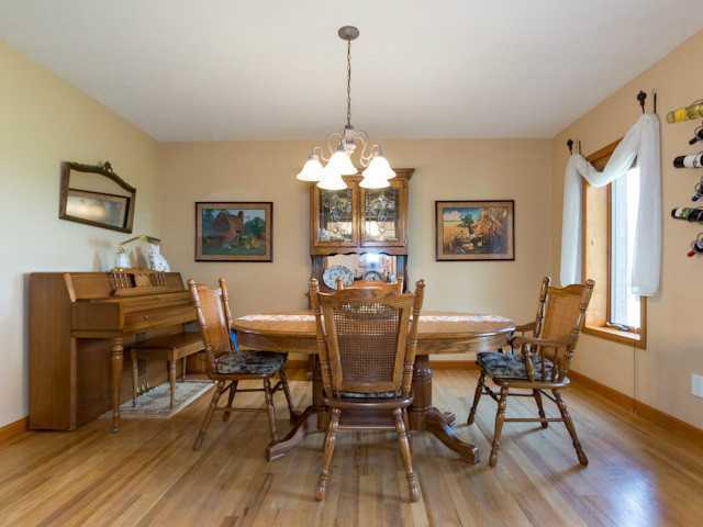 7831 Patterson Road Hilliard, OH 43026 - Photo 3 of 25