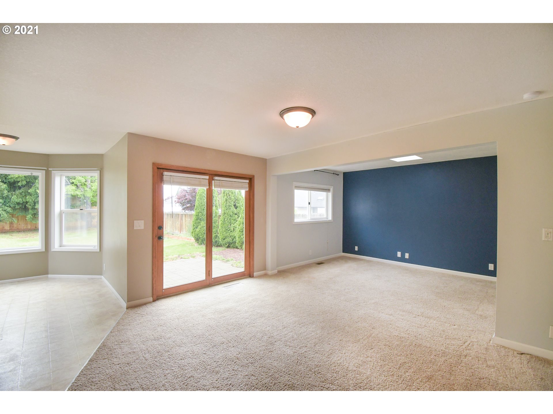 242 73rd Place Springfield, OR 97478 - Photo 6 of 32