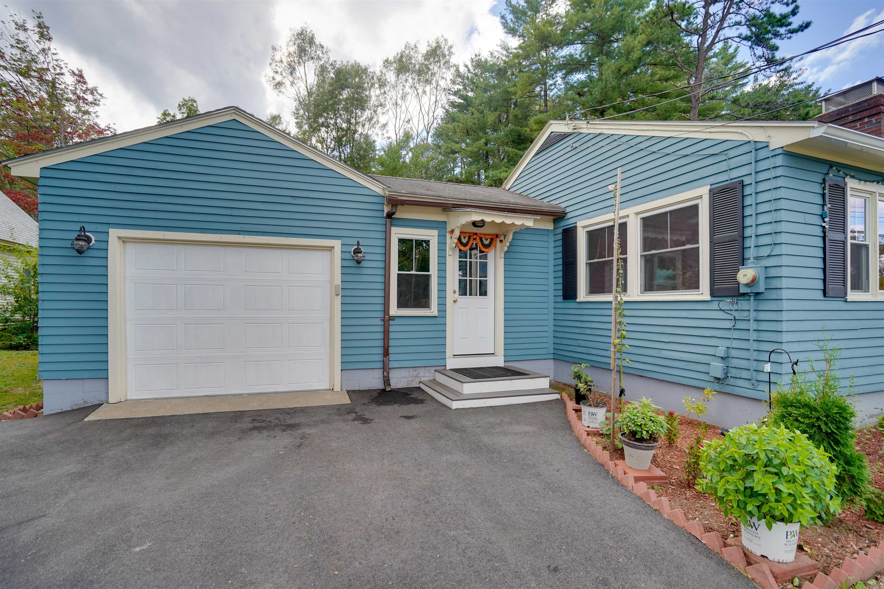 30 Airport Road Concord, NH 03301 - Photo 2 of 22